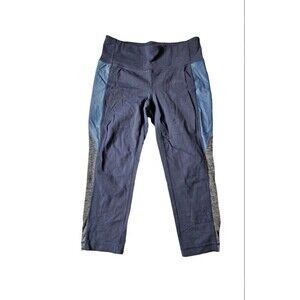 2 for $20 Athleta Capri Length Leggings Size M